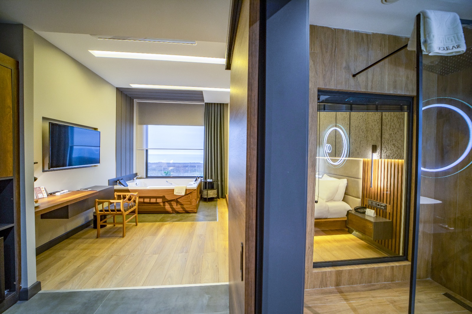 King Room 8